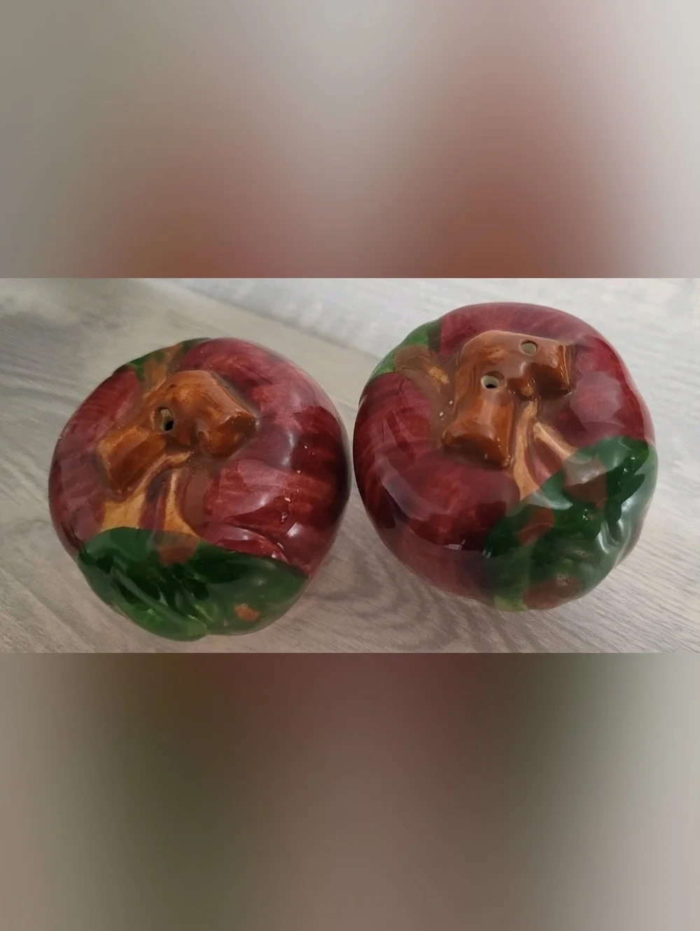 1950s Franciscan Apple Salt / Pepper Shakers Apple Shape Mid-Century Modern Vtg